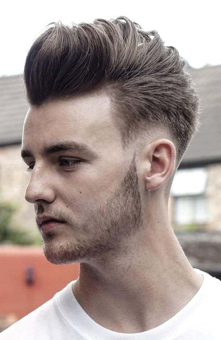 férfi frizura trend fotók
