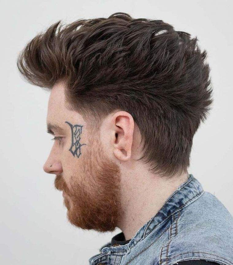 frizura hosszú férfi számára