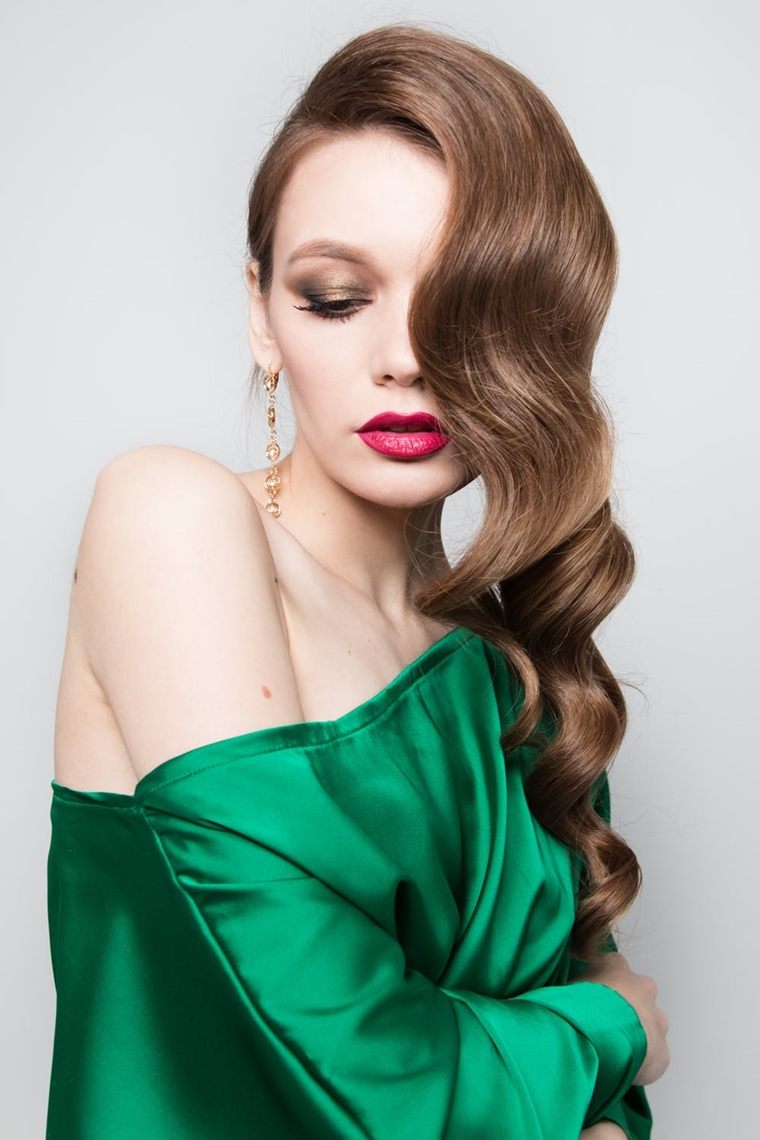 frizura žena ljeto 2019 vintage glamour curls