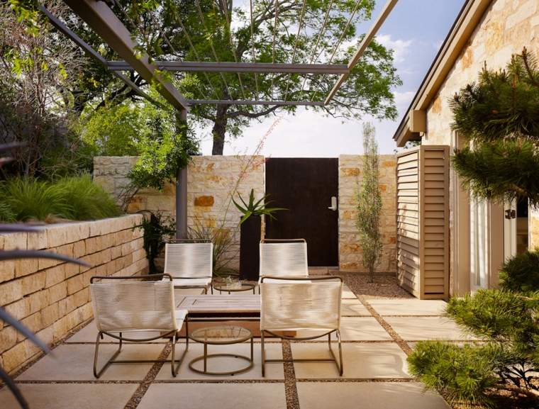 arredo moderno per giardini e terrazzi