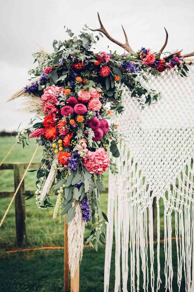 idee-decorazioni-esterni-matrimonio-chic-bohemien