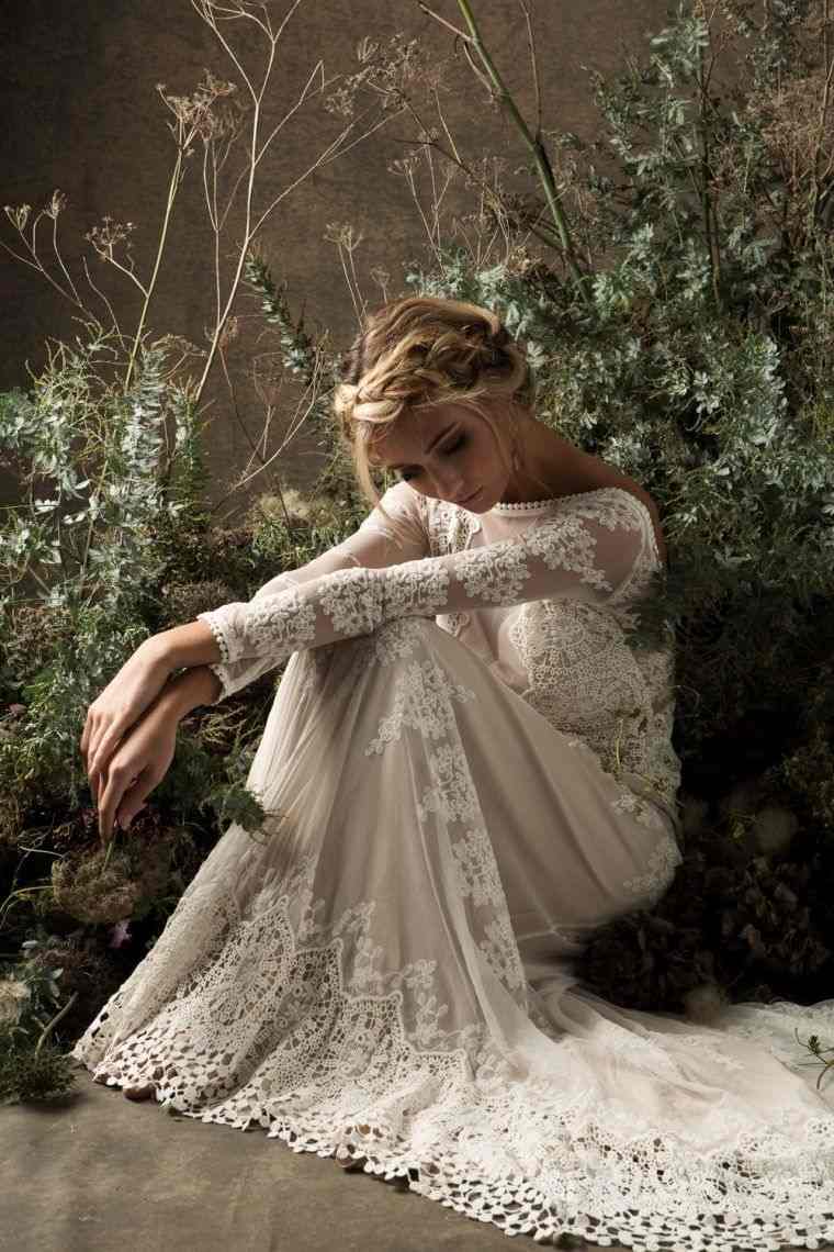 abito-da-sposa-bohemian-chic-in-pizzo