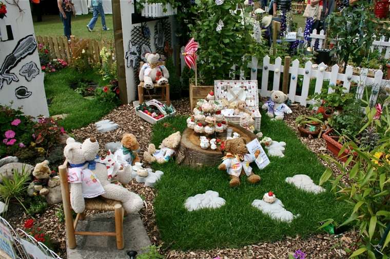 vrtni raspored dječji prostor meke igračke vrtna ograda