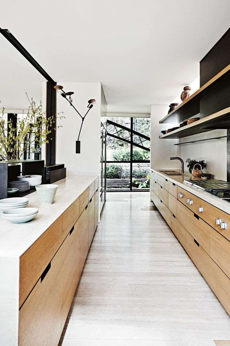 come organizzare una cucina in lunghezza planimetria del corridoio della cucina in legno e nero
