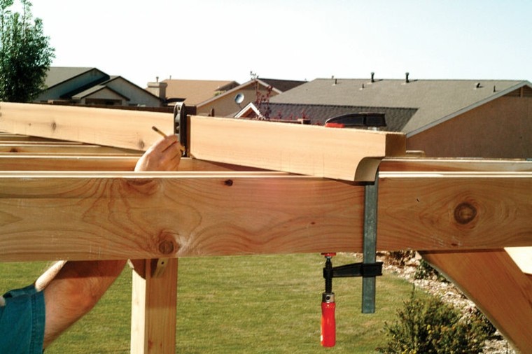 build-a-pergola-garden-garden-diy-decoration-wood-beam-tutorial