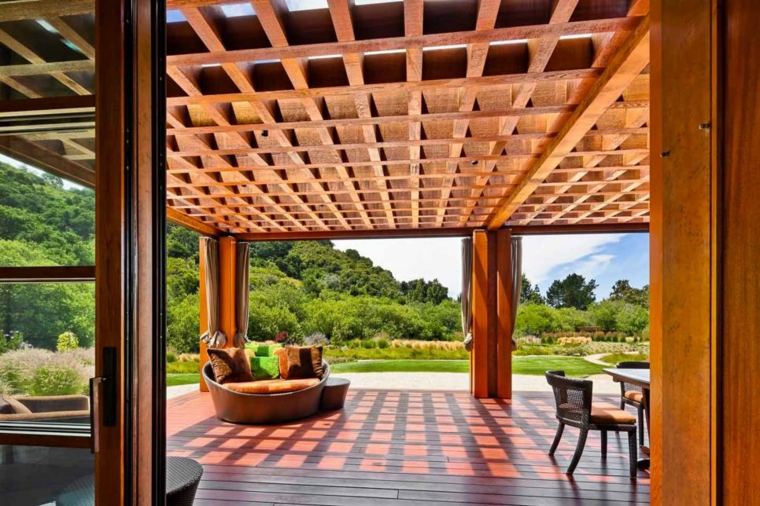 build-a-wooden-pergola-idea-exterior-decoration-patio-curtains-protection