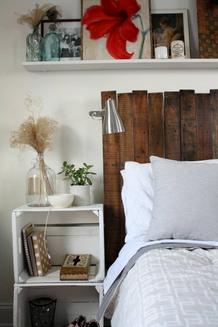 寝室の家具のための寝室の装飾のアイデアのためのDIYの木製のヘッドボードのアイデア木製のインテリアの装飾のアイデア
