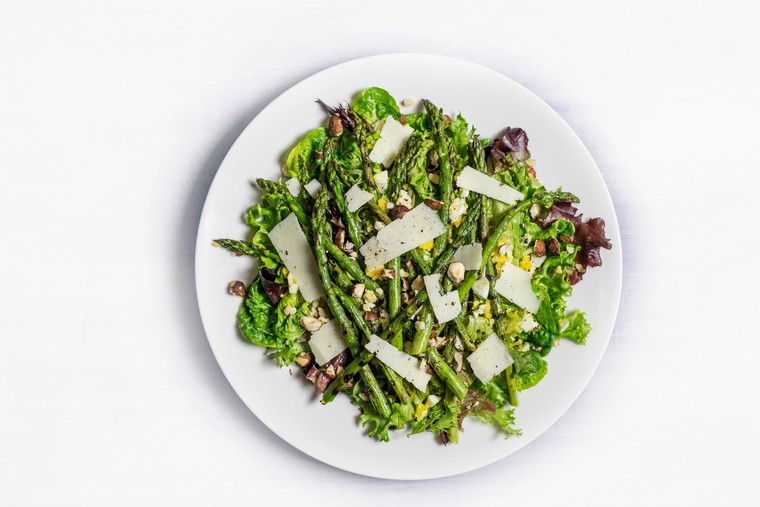 vegetáriánus saláta zöld zöldség ötlet