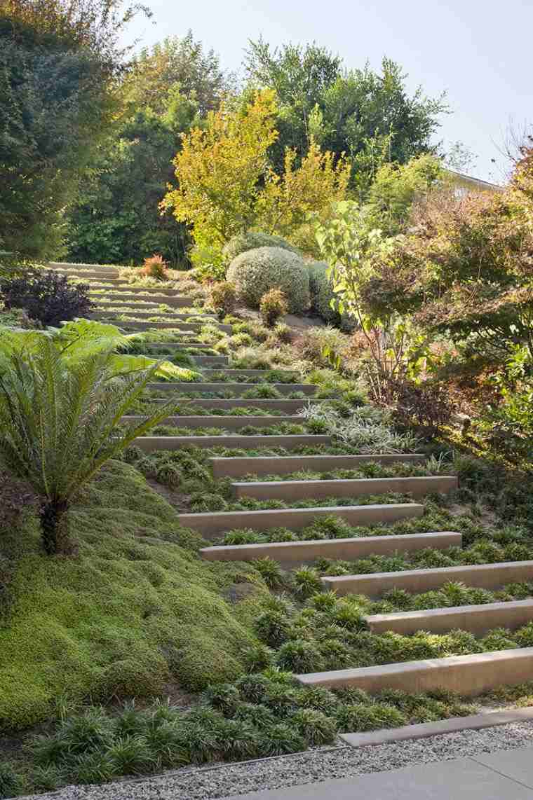 paesaggistica in pendenza deco-giardino-design