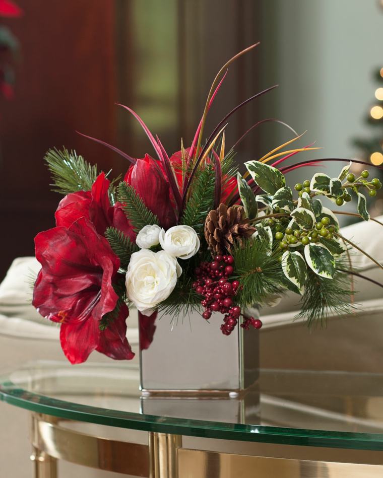 Božićna kompozicija slike crveni cvijet kvadratni lonac ideje božićni stolić