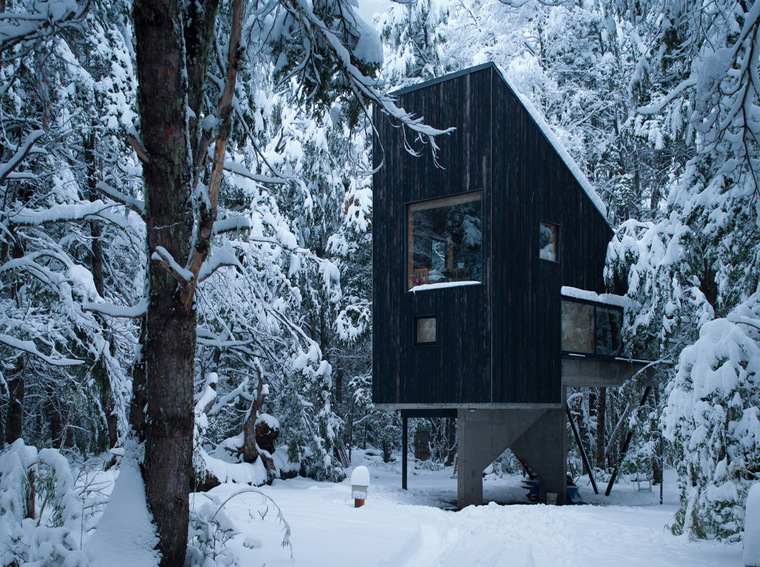 costruttore di case in legno DRAA-shangri-chilie-cabin-winter