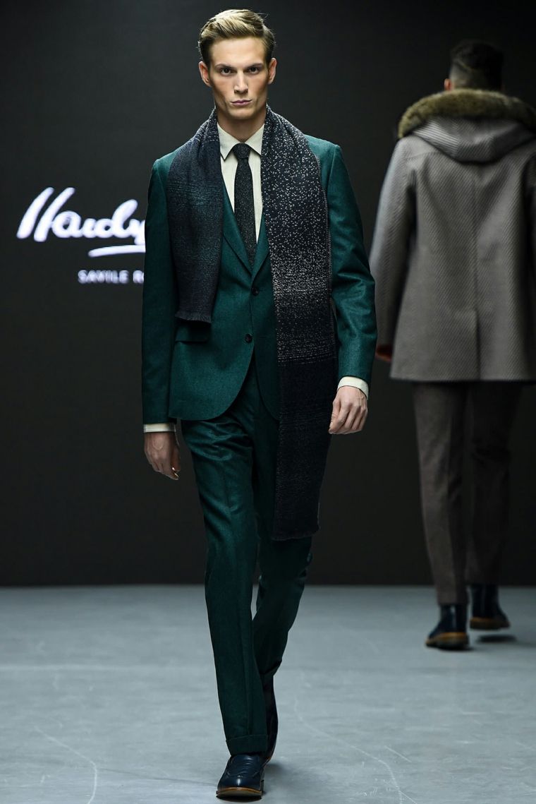férfi-öltöny-2018-trend-szín-zöld