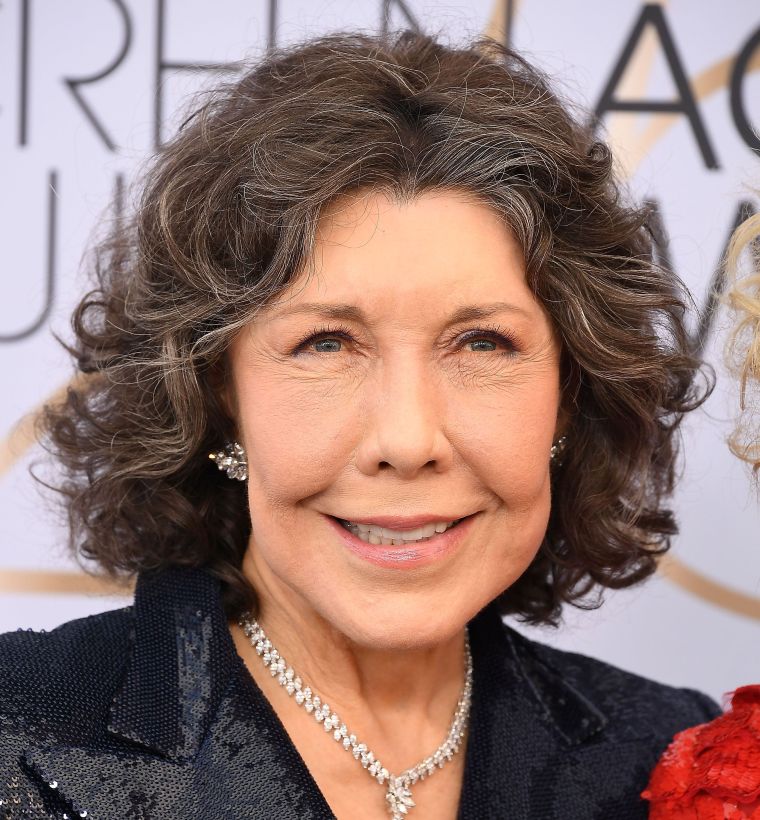 Lily Tomlin 50 éves nő hajvágása