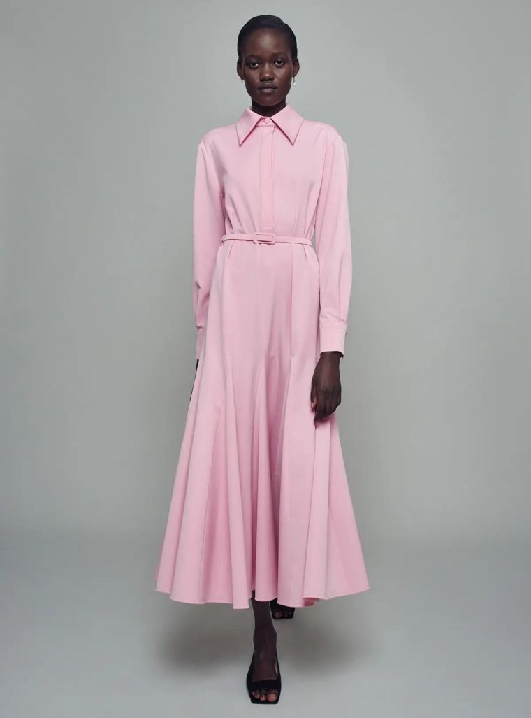 rózsaszín ruha 2021 tavasza