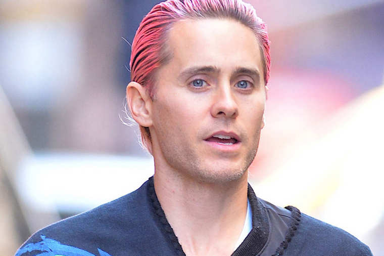 kietas Jaredo Leto kirpimas