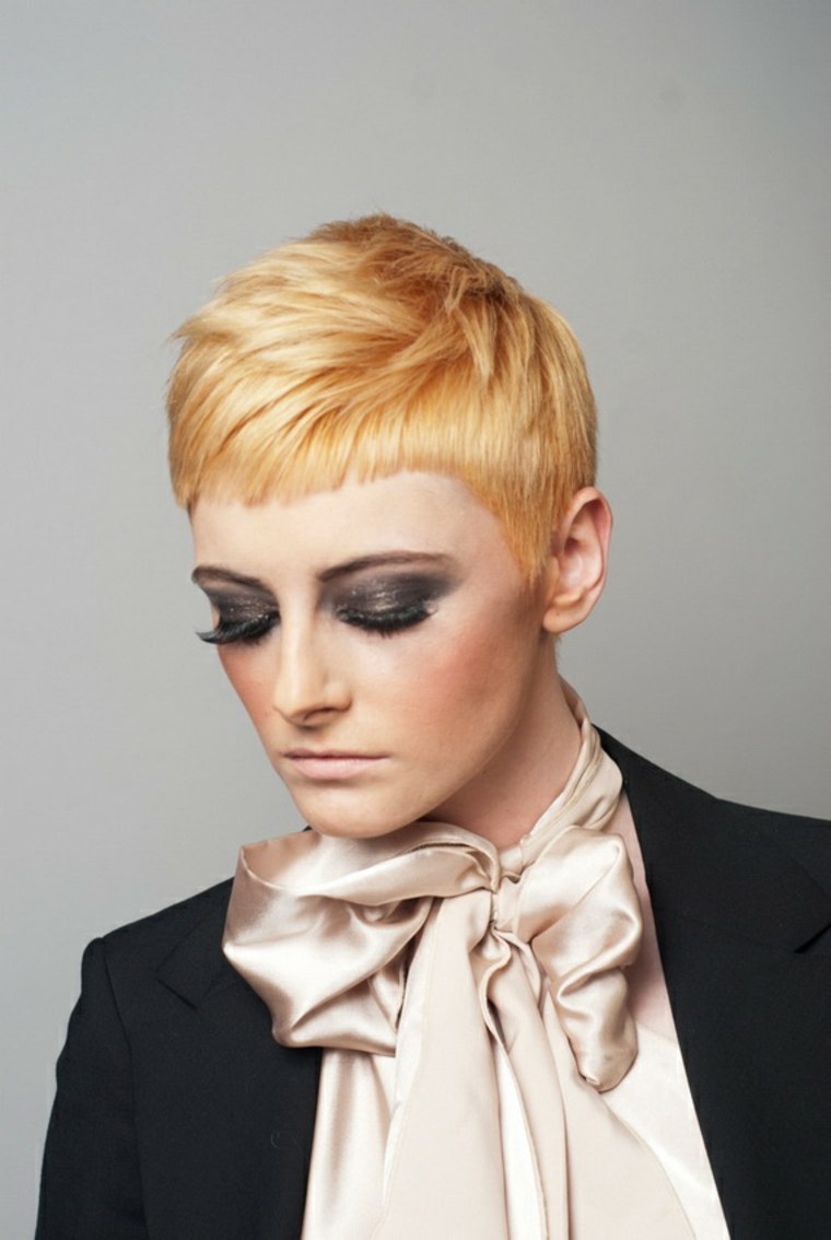 nő hajvágás 2016 2015 divatos frizura ötletek