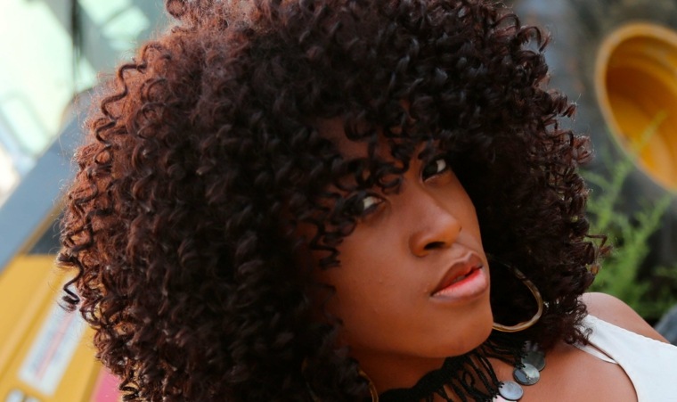 afro haj fürtök nő degradált vágott átméretezve