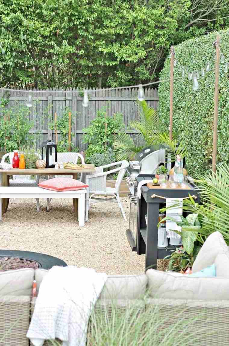Vanjski drveni stol za blagovanje u vrtu postavlja ideje za stolice
