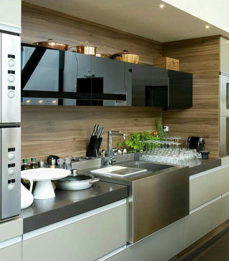 paraspruzzi-cucina-mobili-legno-design-moderno