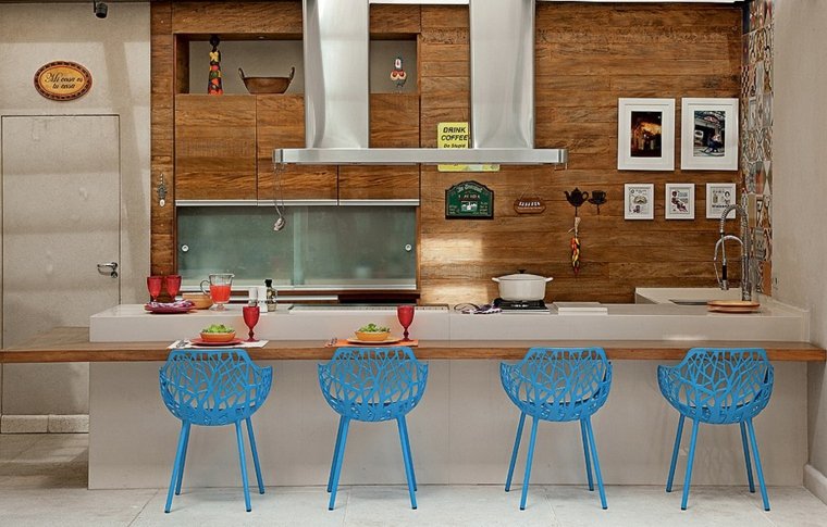 splashback-moderna-kuhinja-drvo-obloga-backsplash-zidna dekoracija