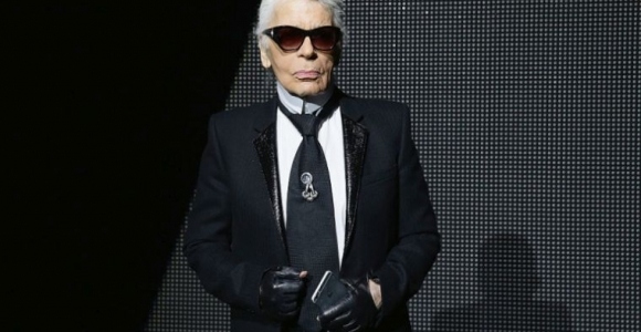 karl lagerfled chanel igazgató divattervező