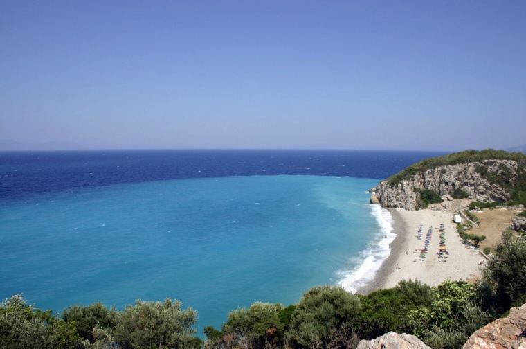 Mediterrán tengerparti tengerpart-tsamadou-ile-Samos