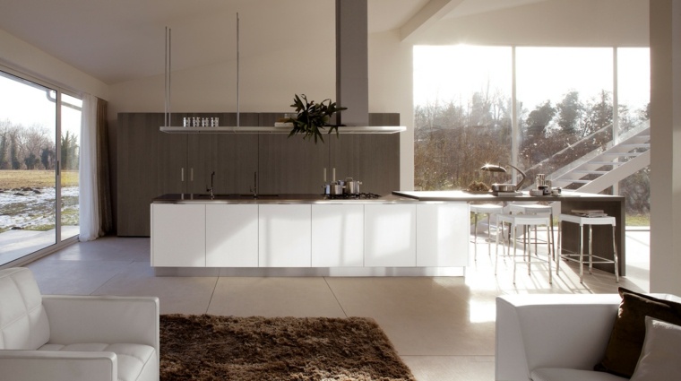 arredamento moderno della cucina beige