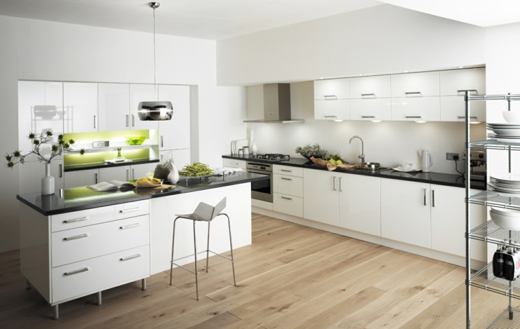 moderni balta šiuolaikiška virtuvė