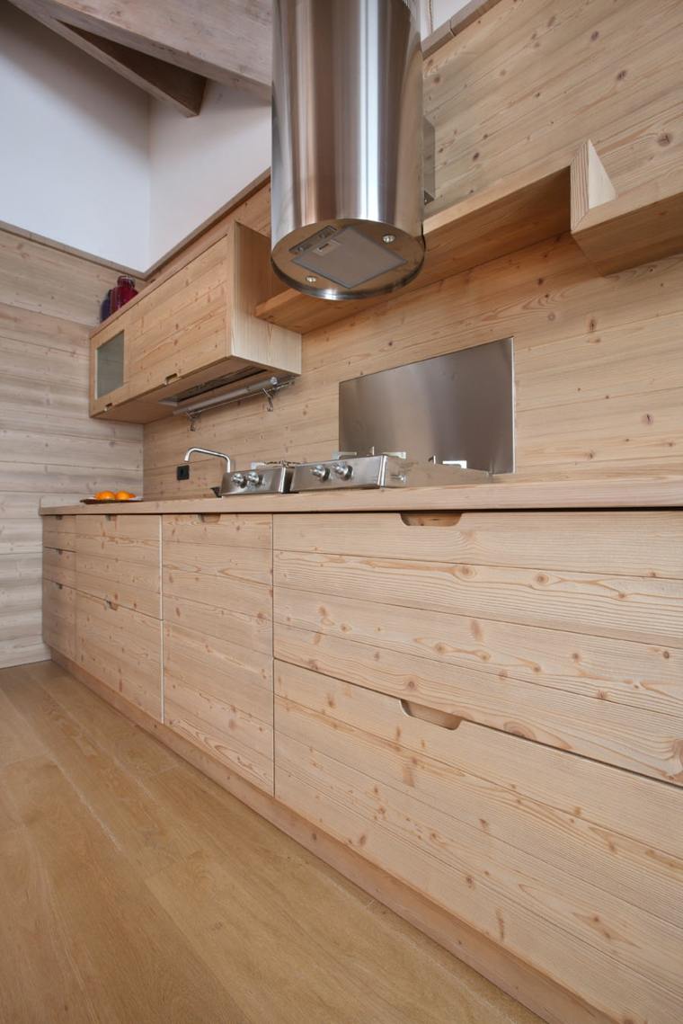 šiuolaikiškas šviesios medienos virtuvės dizainas