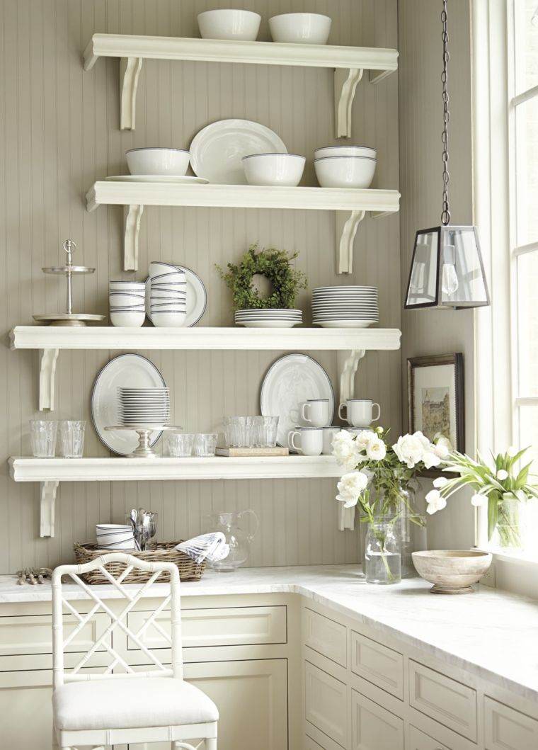Angol nyaraló konyha tároló szekrény fehér kopott elegáns design polc