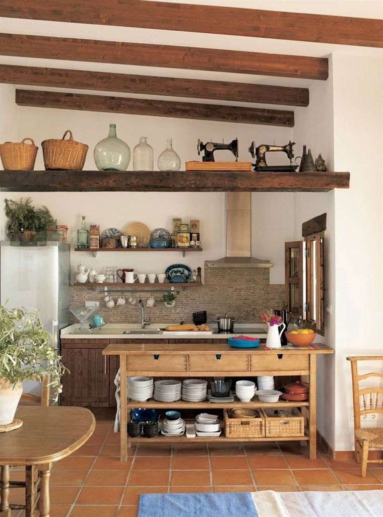 kaimo stiliaus virtuvė-atviras sandėliavimas-taupanti erdvę-lentyna-spintelė