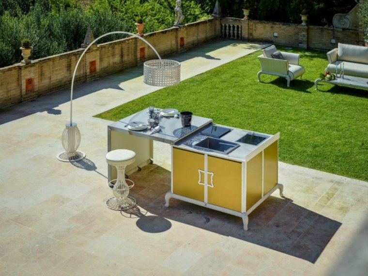 cucina da giardino minimalista collezione Samuele Mazza di DFN