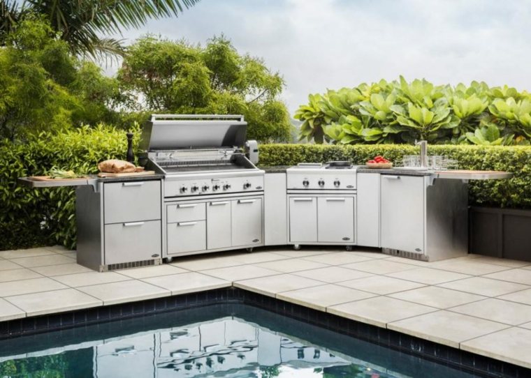 piscina per cucina all'aperto di DCS Appliances