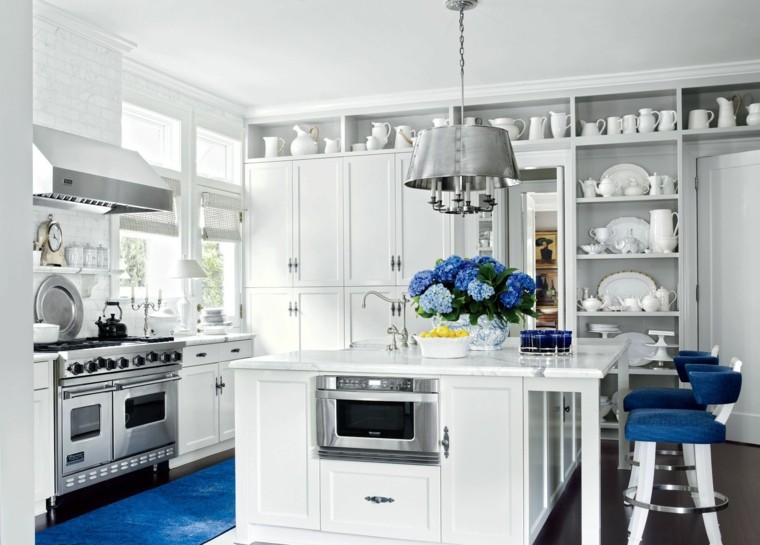 moderni-virtuvė-spalvų paletė-deco-balta-mėlyna-idėja