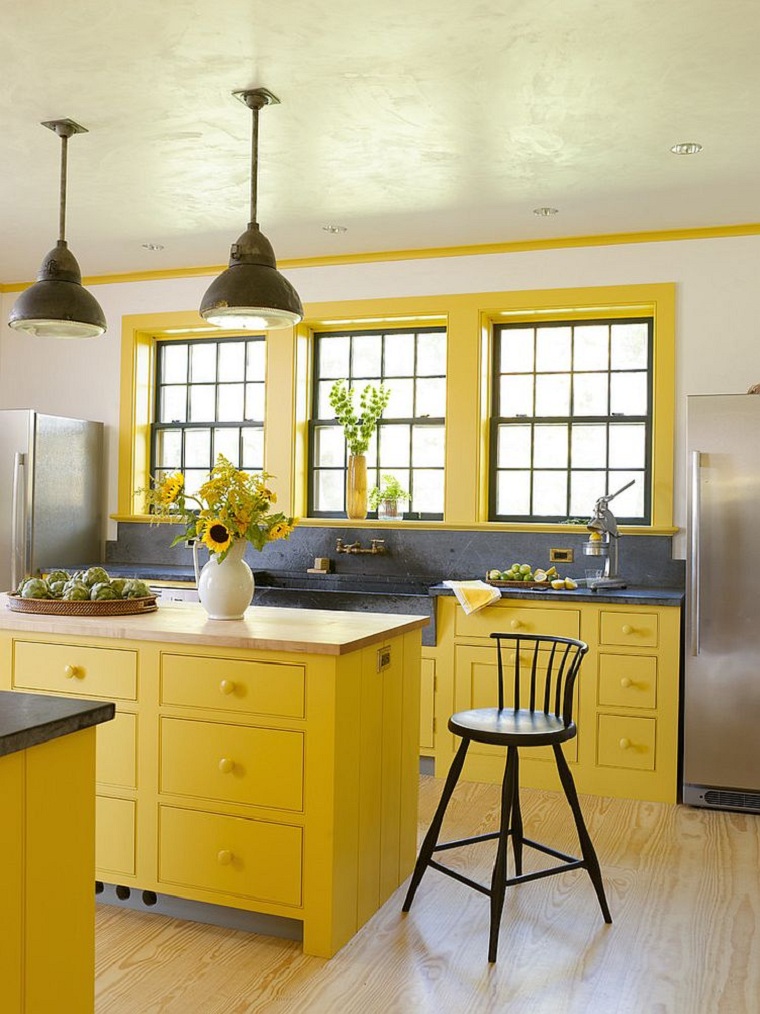 deko geltonos virtuvės