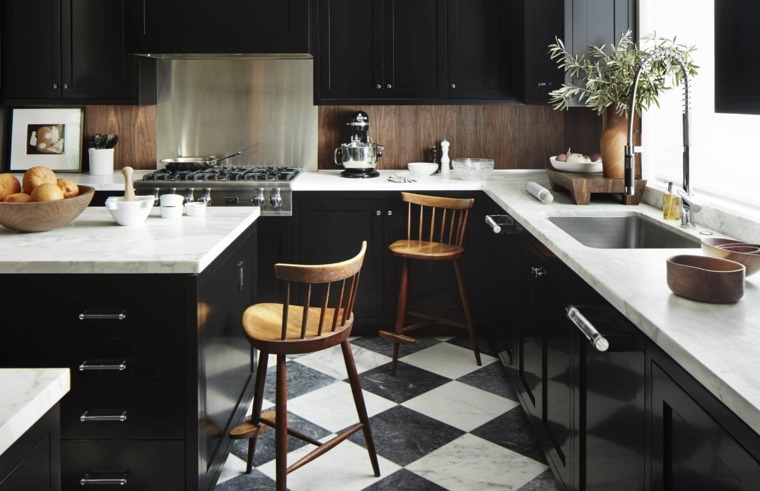 modern-fekete-fa-konyha-fotók