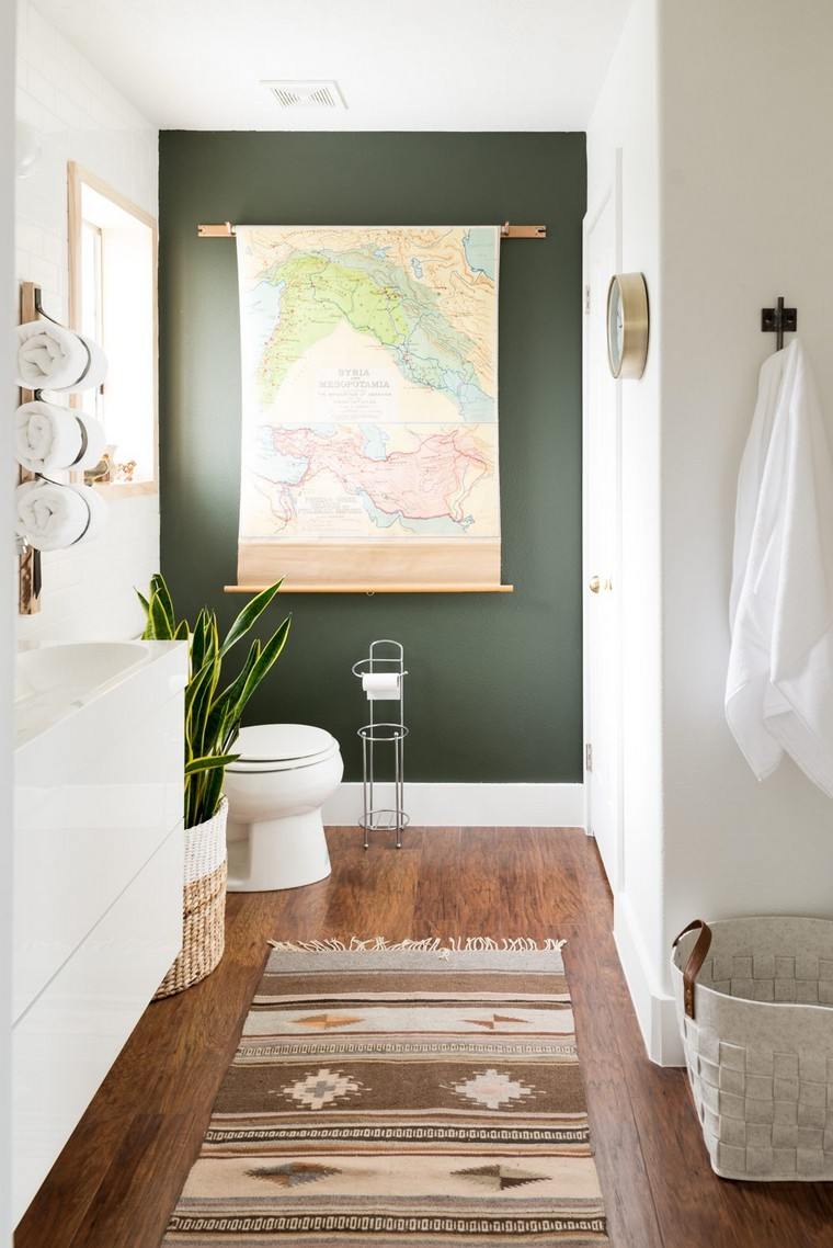 idea di decorazione della parete interna del bagno arredamento boho chic