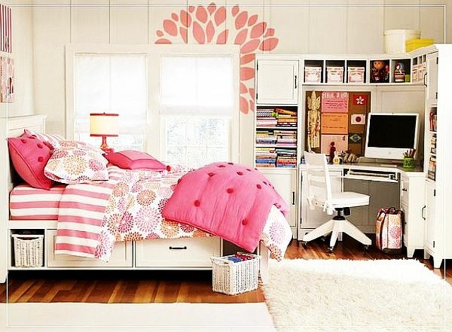 scrivania da letto per decorare la camera da letto della ragazza adolescente