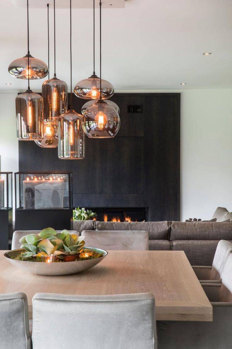 arredamento cucina aperta sala da pranzo-soggiorno-camino
