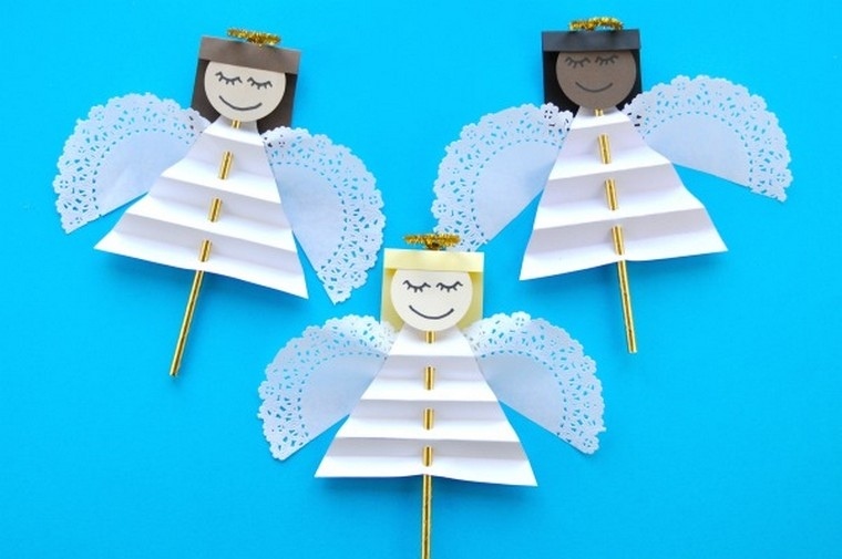 Ideja za božićni ukras DIY ideja anđeo lizalica