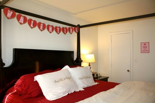 ロマンチックな寝室の装飾