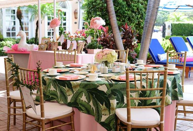 asztal-deco-tavaszi-rózsaszín-zöld-téma-természet