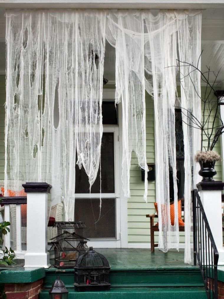 Decorazioni di Halloween fatte in casa per la veranda