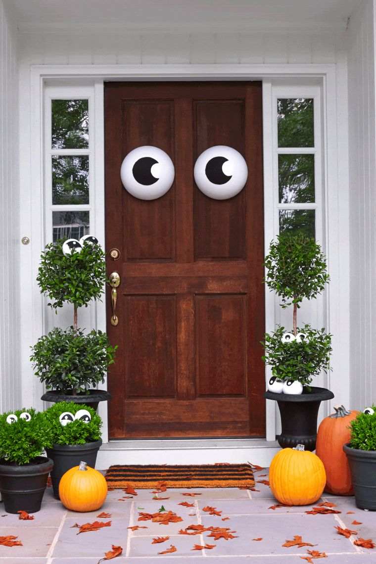 Halloween bejárati ajtó dekoráció