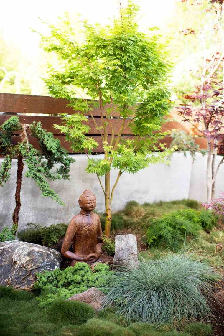 Zen dekoro mažas japoniškas sodas