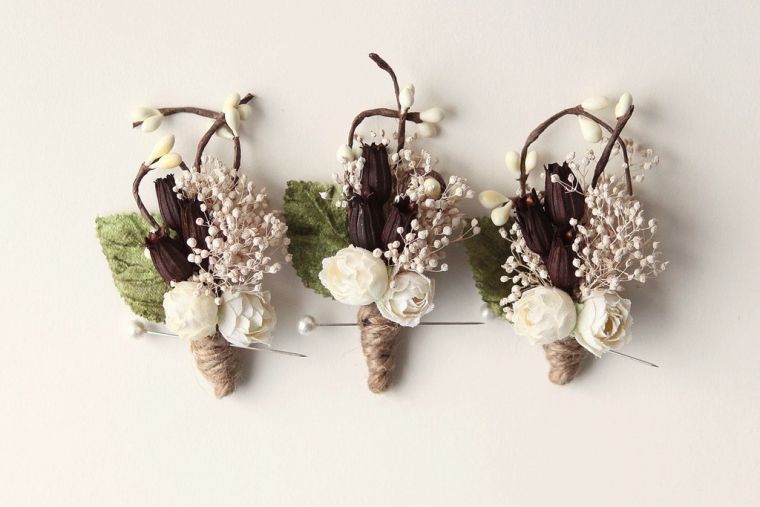 素朴な結婚式-装飾-ブートニア-素朴な花