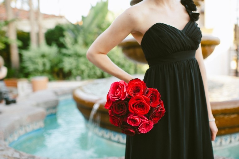 bouquet-matrimonio-rosso-nero