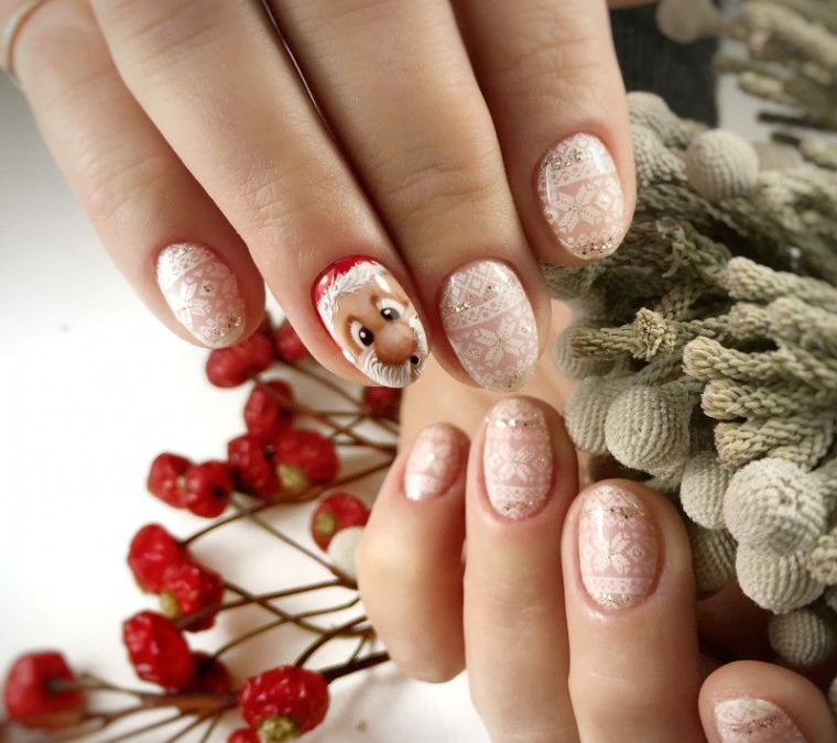 simple-nail-deco-for-winter-model-white-santa-christmas