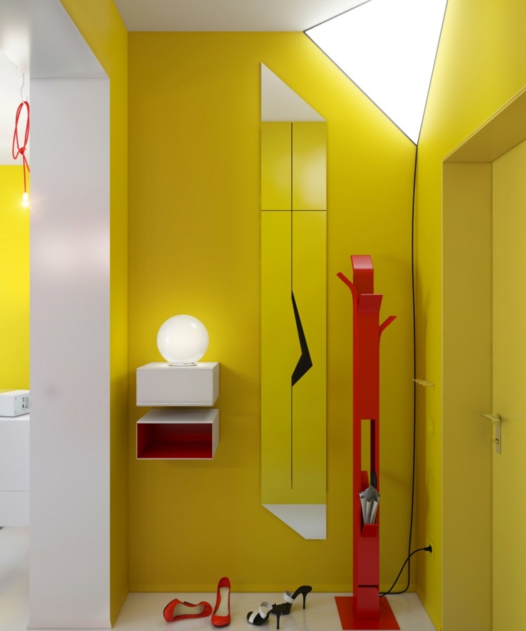 elementi decorativi bianchi rossi decorati con vernice gialla per corridoio