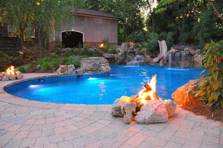 outdoor-camino-deco-piscina